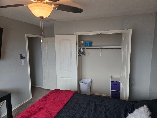 Photo - 124 Savoy Cv