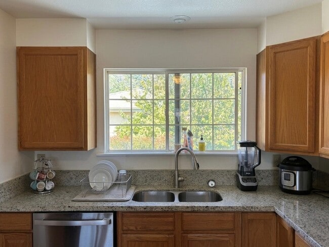 Photo - 535 N Yucca Ridge Rd Unit ADU