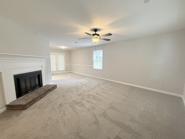Photo - 3003 Amidon Dr