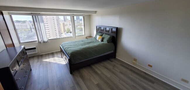 Photo - SALT LAKE - 12th FLOOR FULLY FURNISHED STUDIO - WINDOW AC, ASSIGNED COVERED PARKING. POOL. SECURE... Unit 1207