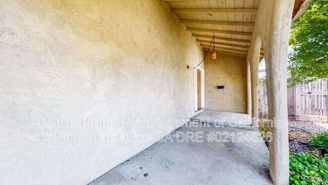 Photo - 1321 Berrydale Dr