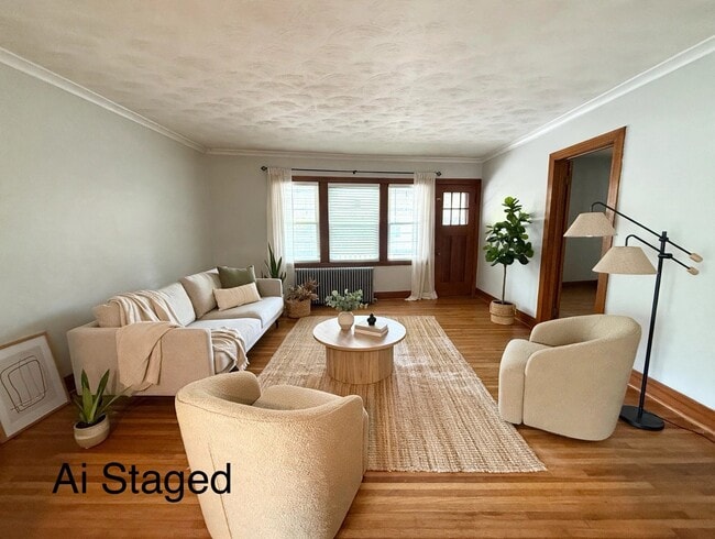 Building Photo - 328 Olmstead Ave Unit 2