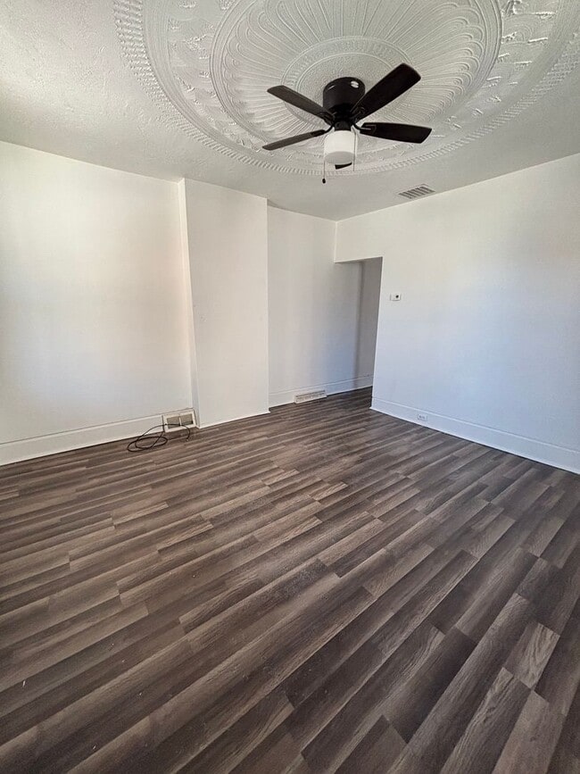 Photo - 2 bed/1 bathroom duplex