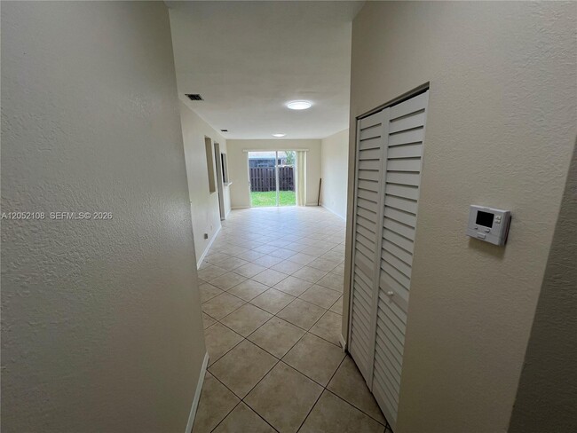 Photo - 100 SW 15th Ave