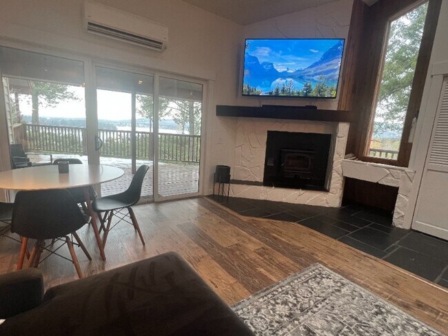 Photo - 1952 Sun Crest Dr Unit 1