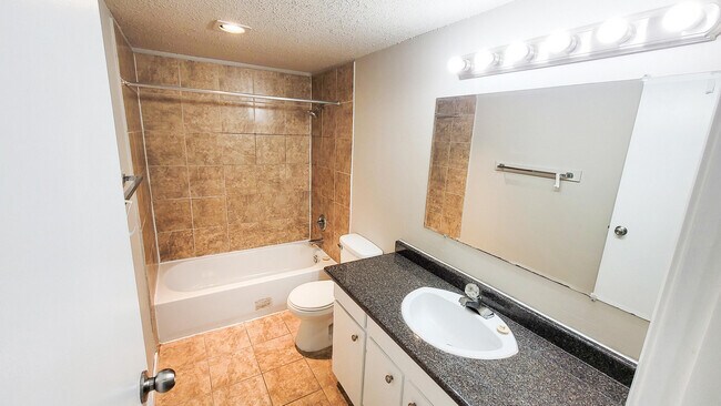 Photo - Hillside Terrace