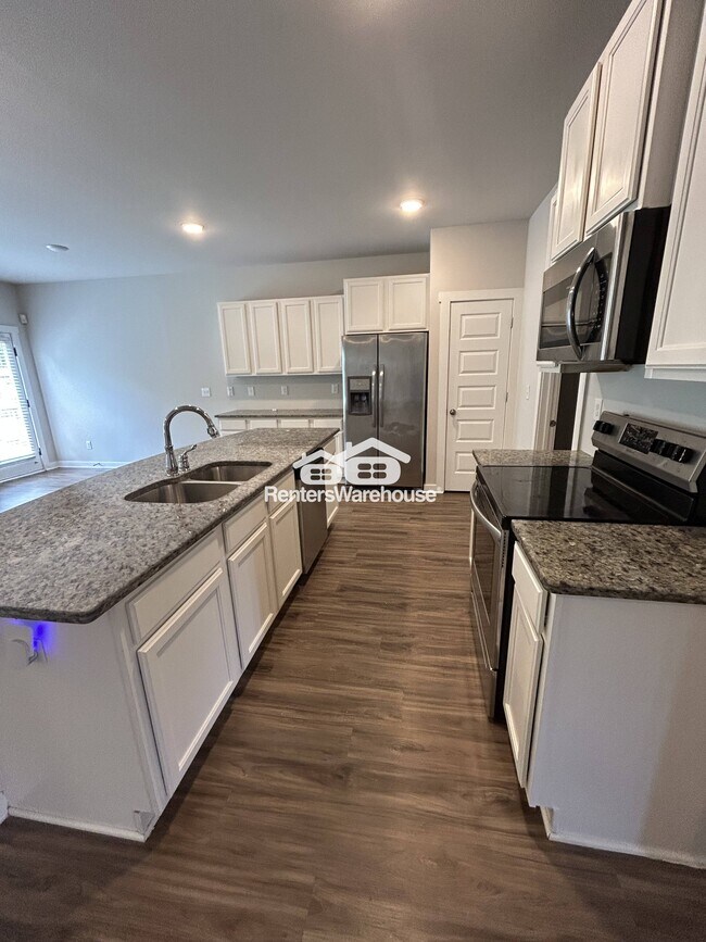 Photo - 3530 Misty Hollow Dr