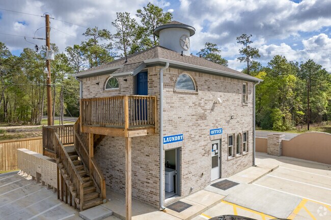 Leasing office - The Gates of Sour Lake