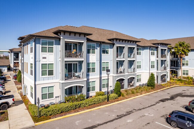 Building Photo - Aria at Millenia Apartments