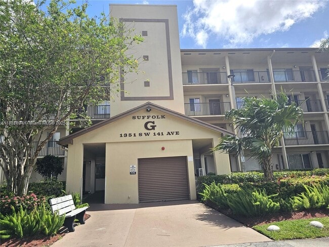 Building Photo - 1351 SW 141st Ave Unit 401G Rental