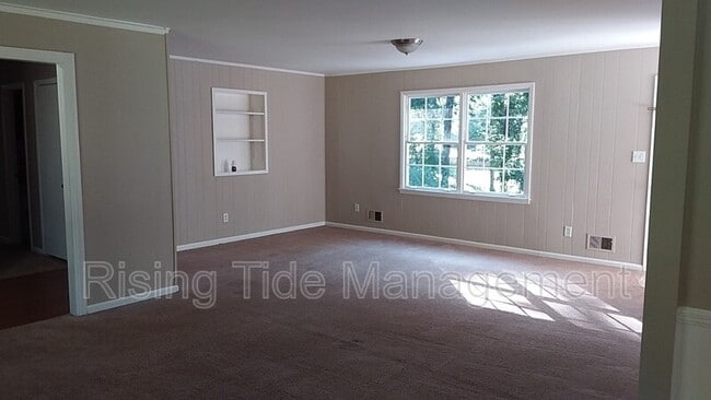 Photo - 1248 Old Oak Cir