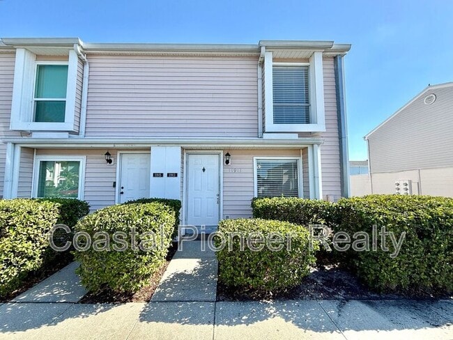 Building Photo - 11913 Cypress Hill Cir