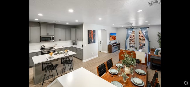 Building Photo - Welcome to Your Modern Oasis! Rental
