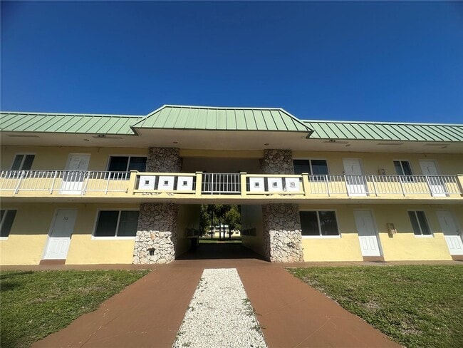 Photo - 505 NW 177th St Condo Unit 139