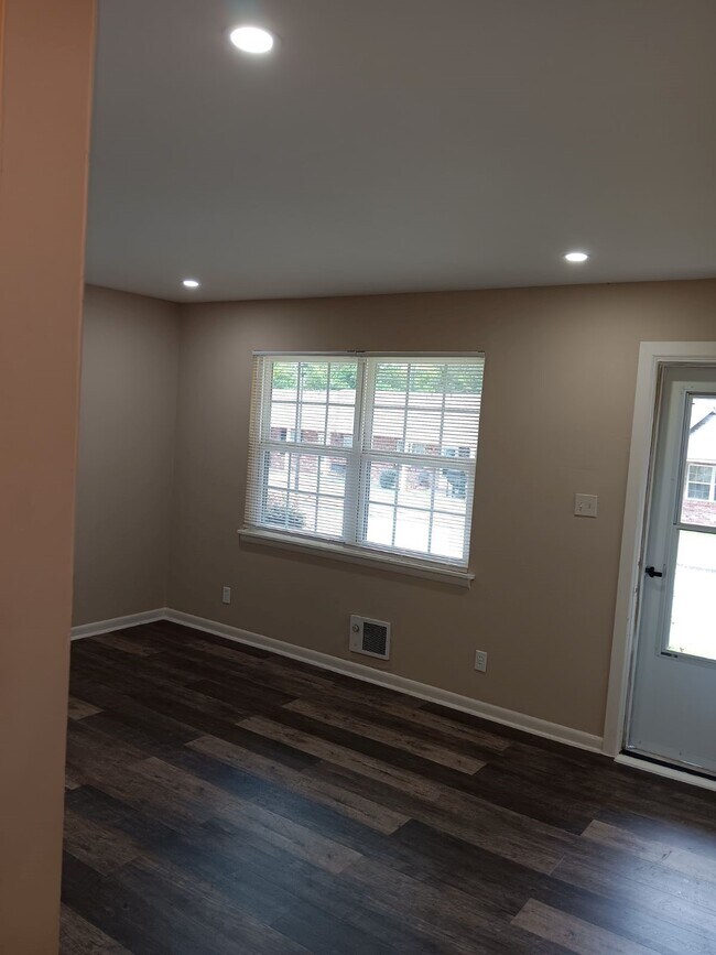 Photo - Sherwood Apartment Homes
