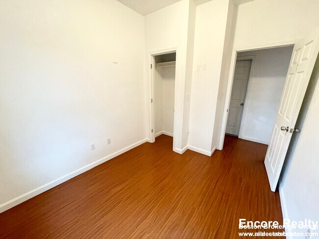Photo - 93A Hillside St Unit #3