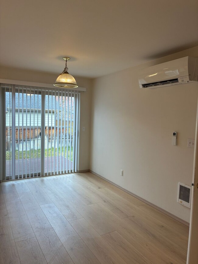 Photo - 1302 NE Tucson Way Unit #2