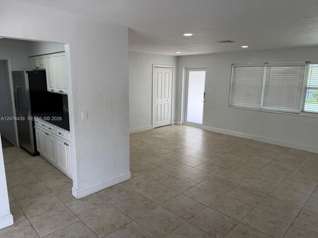 Photo - 1000 NW 76th Terrace