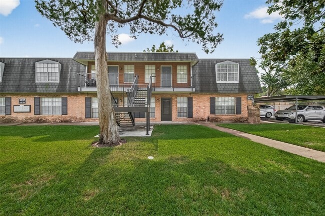 Photo - 9017 Gaylord Dr Unit 70