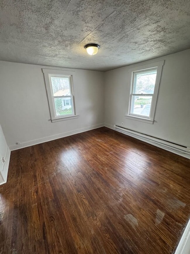 Photo - 1516 Bayer Ave