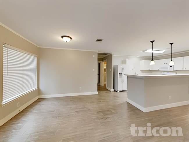 Photo - 21880 Silver Oak Ct