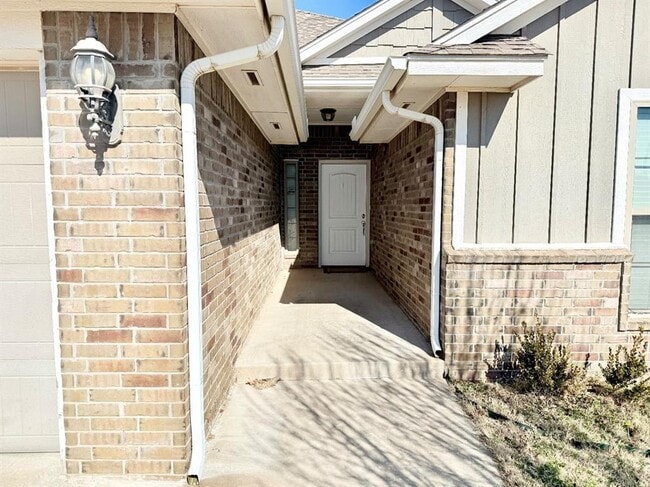 Photo - 9401 NW 87th St