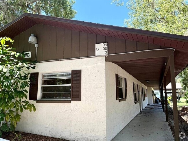 Building Photo - 5810 Montana Ave Rental