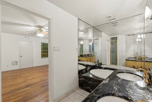 Building Photo - 2927 Rockyridge Dr