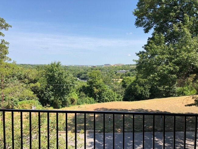 Photo - PRELEASE 8/15/2025 2 bed 2 bath Unit 104