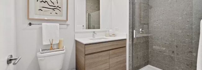 Photo - 814 N Wells St