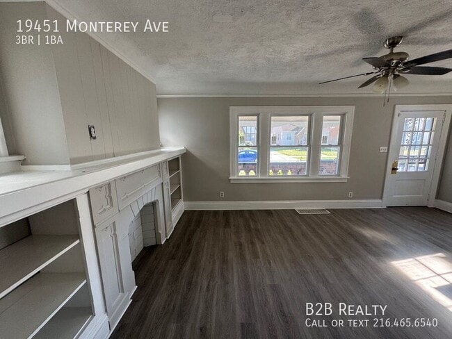 Photo - 19451 Monterey Ave