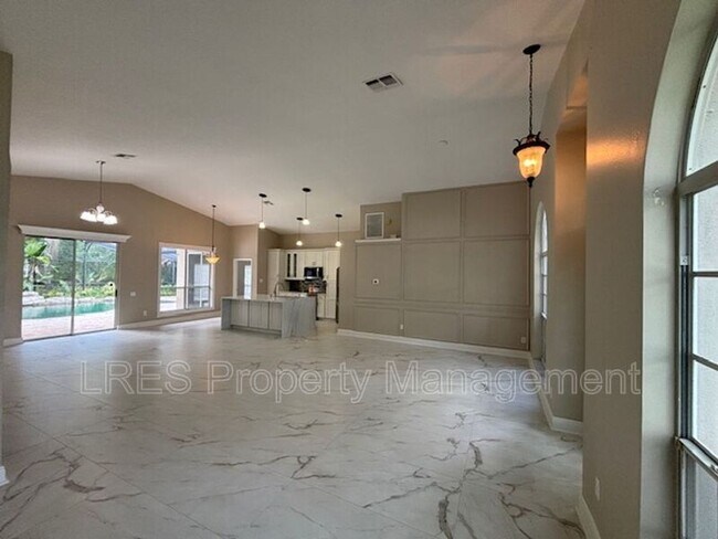 Photo - 1028 Kerwood Cir