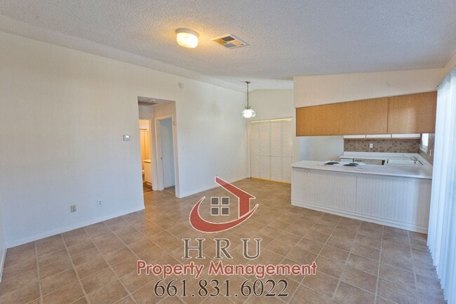 Photo - 4701 Beechwood St Unit 144