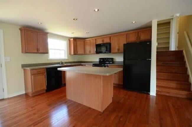 Photo - 10760 Cedarwood Dr