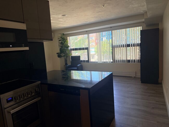 1028 Commonwealth Ave Unit 201