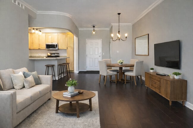 Photo - 5036 W Pensacola Ave