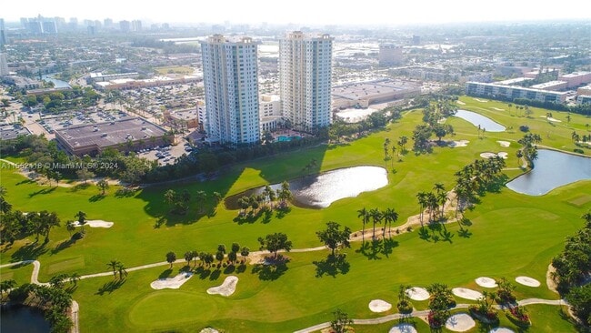 Photo - 1745 E Hallandale Beach Blvd Unidad 1605W Rental