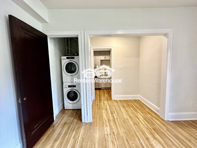 Photo - 2225 Grand Ave