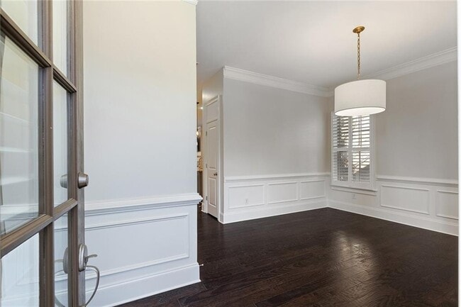 Photo - 2836 Broughton Ln SE