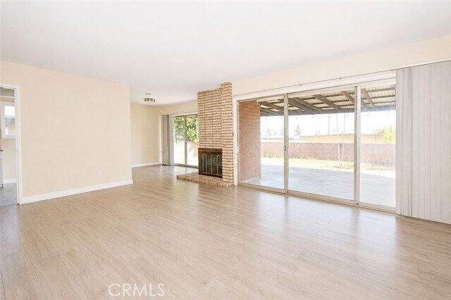 Photo - 1290 Brightwood St