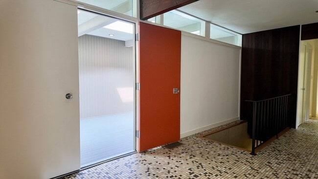 Photo - 14 Overlook Dr