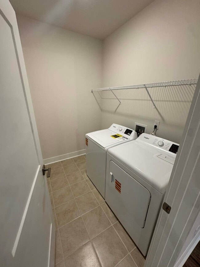 Photo - 112 Keating St