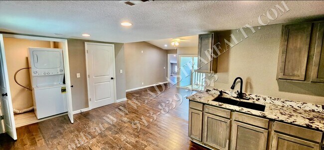 Photo - Nice Updated 3 Bed, 1 Bath in KCK-Availabl...