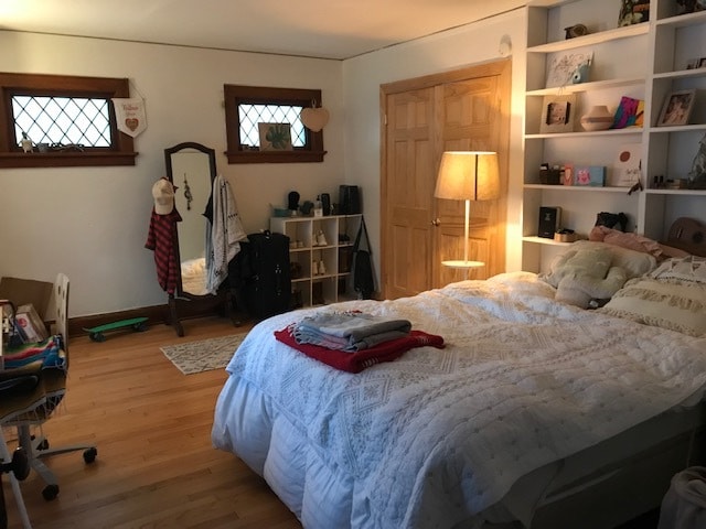 Building Photo - 3236 N Bartlett Ave Unit 2