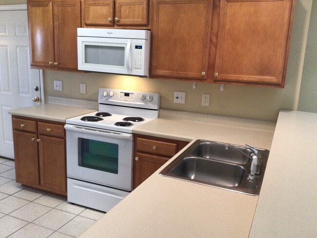 Photo - 5470 Regent Village Dr