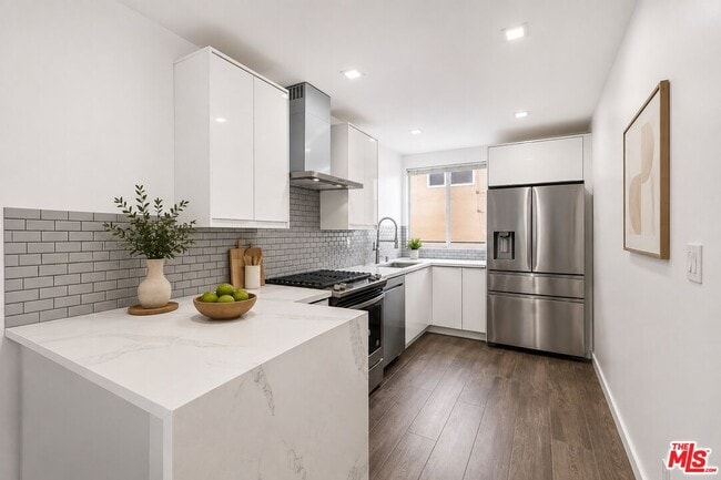 11652 Chenault St Unit 14