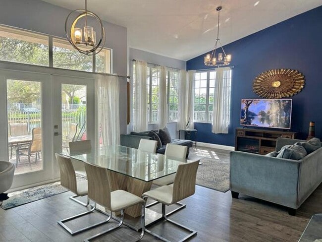 Photo - 1236 Bayview Cir