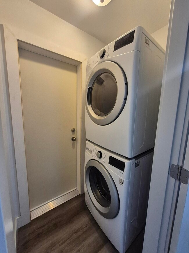 Photo - 2513 W Trail Ct