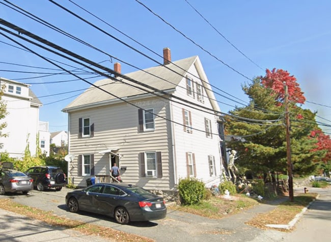 Building Photo - 331-333 Grove Street Unit 1 - 331 Grove Street