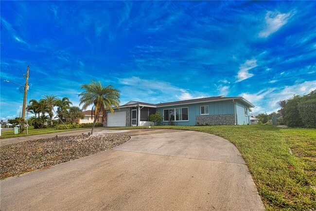 Photo - 1325 Cambridge Dr